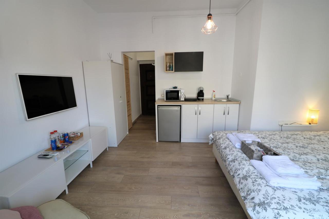 Lovely City Center Apartment - Free Minibar بوخارست المظهر الخارجي الصورة